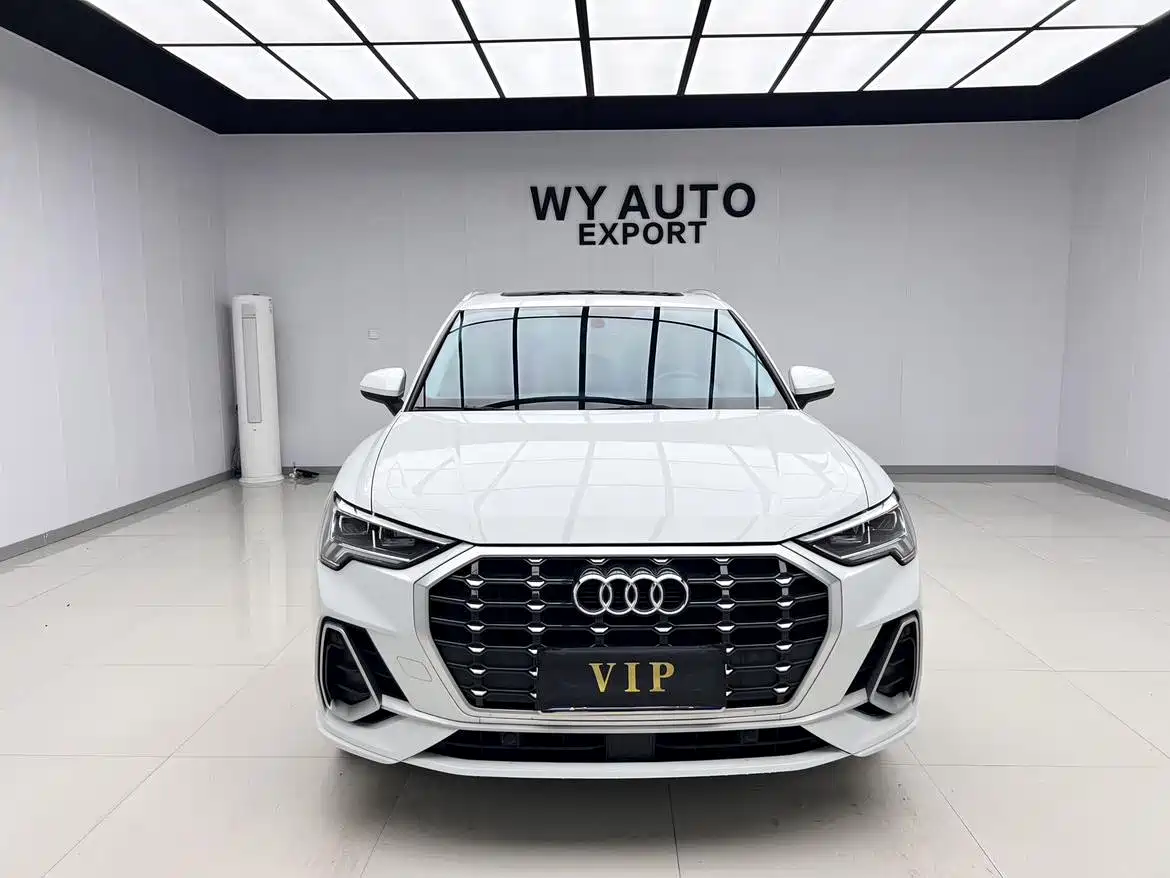 Audi Q3 2021 35 TFSI Fashion Sport фото 2