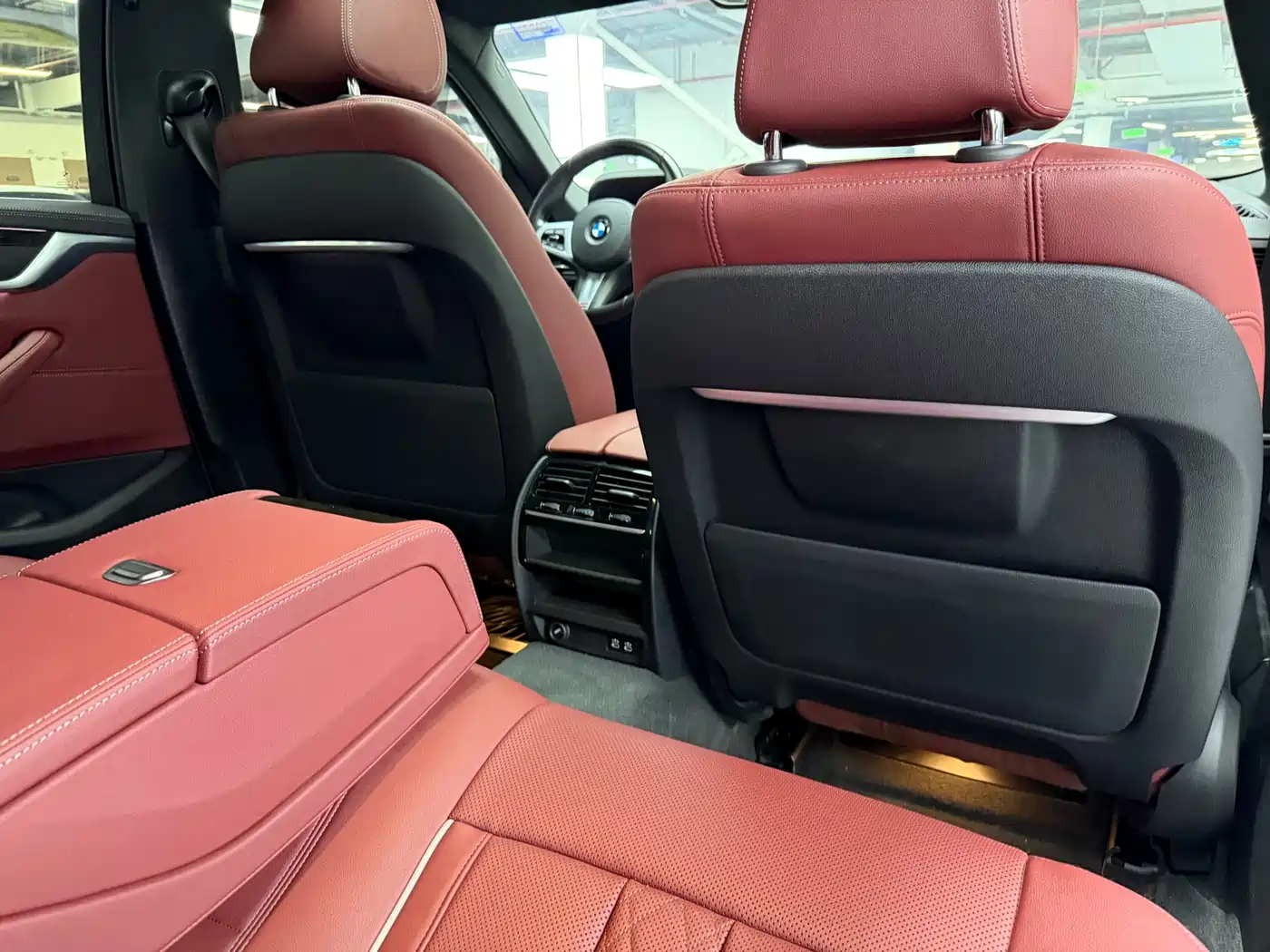 BMW 5 Series 2021 525Li M Sport Package фото 12