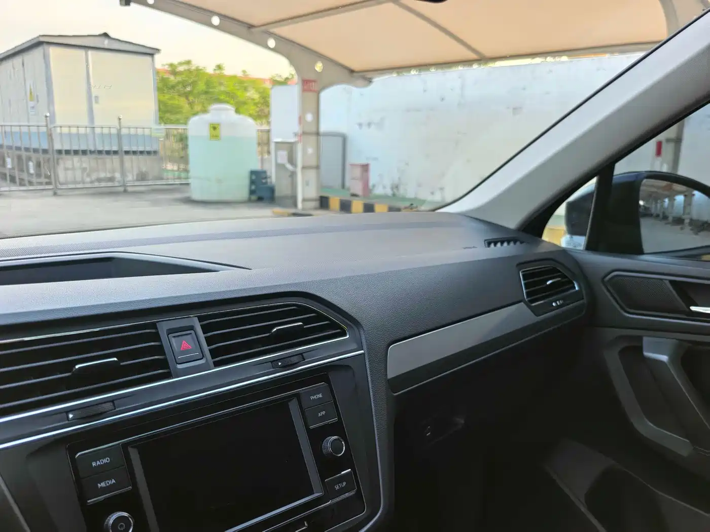 Volkswagen Tiguan L 2021 330TSI Automatic 2WD Comfort фото 11