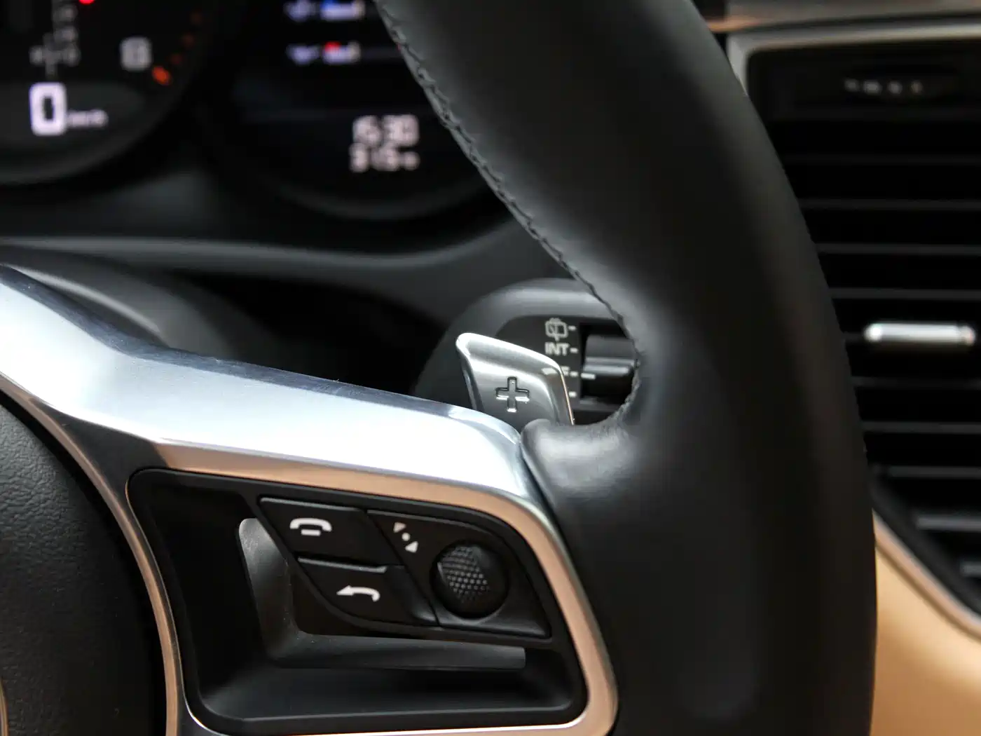 Porsche Macan 2017 Macan 2.0T фото 10
