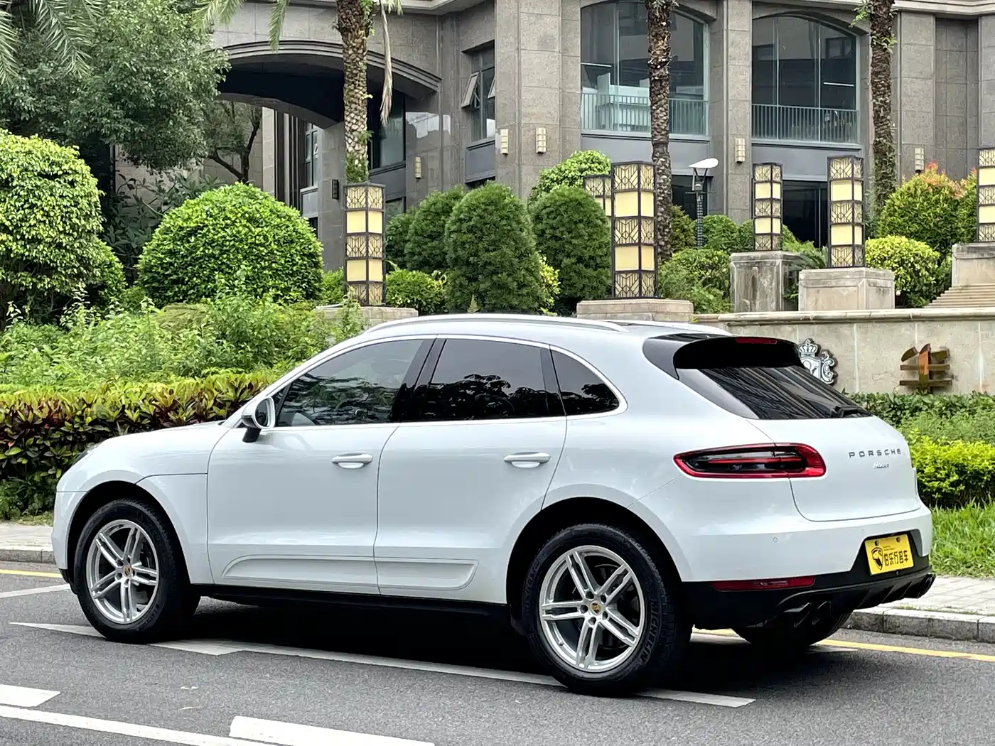 Porsche Macan 2017 Macan 2.0T фото 24