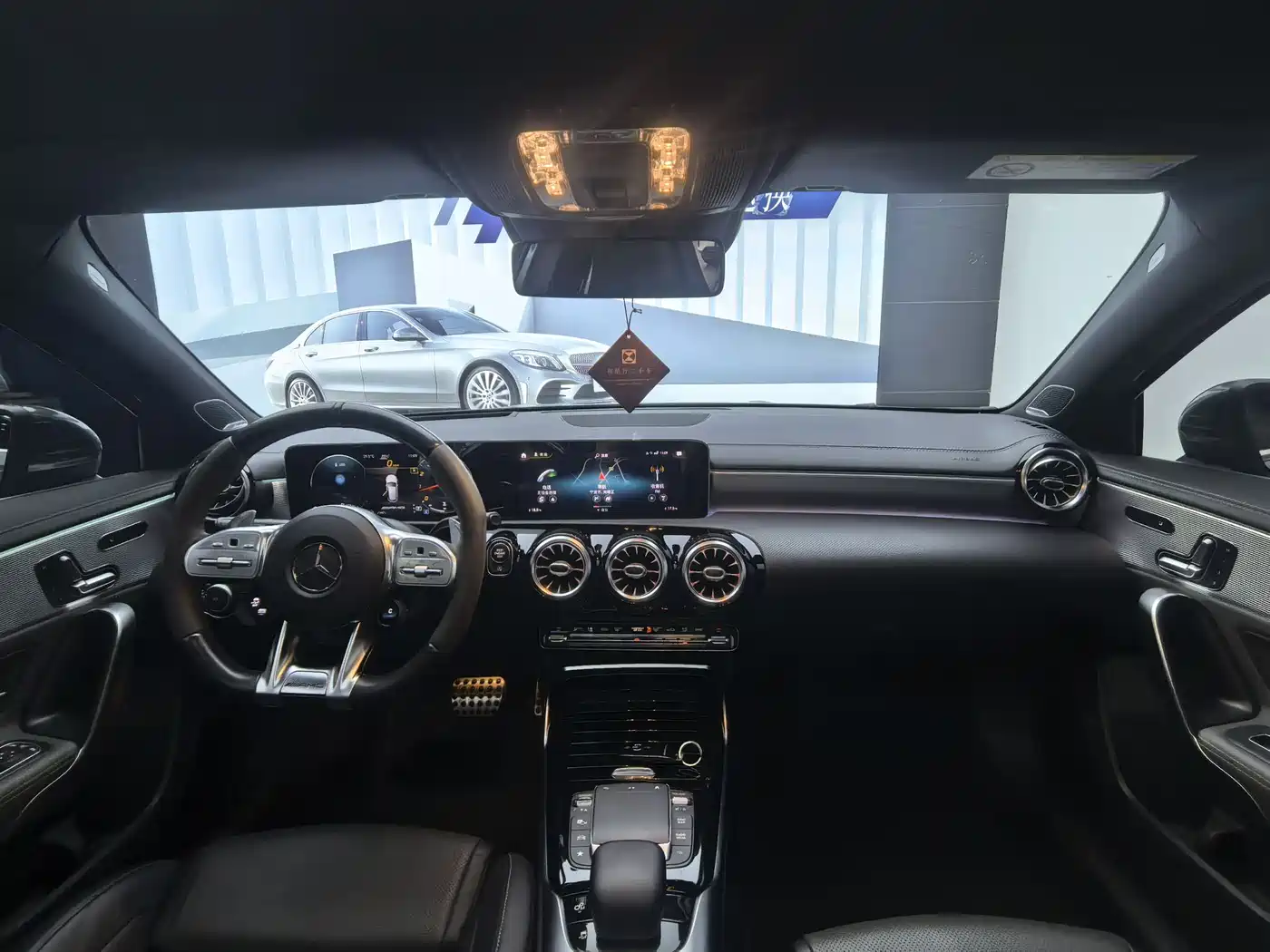 Mercedes-Benz A-Class AMG (Import) 2020 AMG A 45 4MATIC+ фото 16