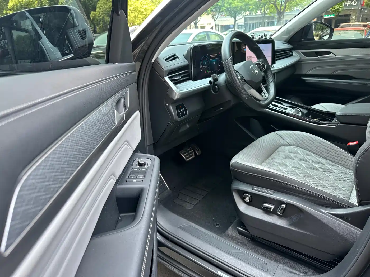 Volkswagen Talagon 2024 380TSI 4WD R-Line Touring фото 15