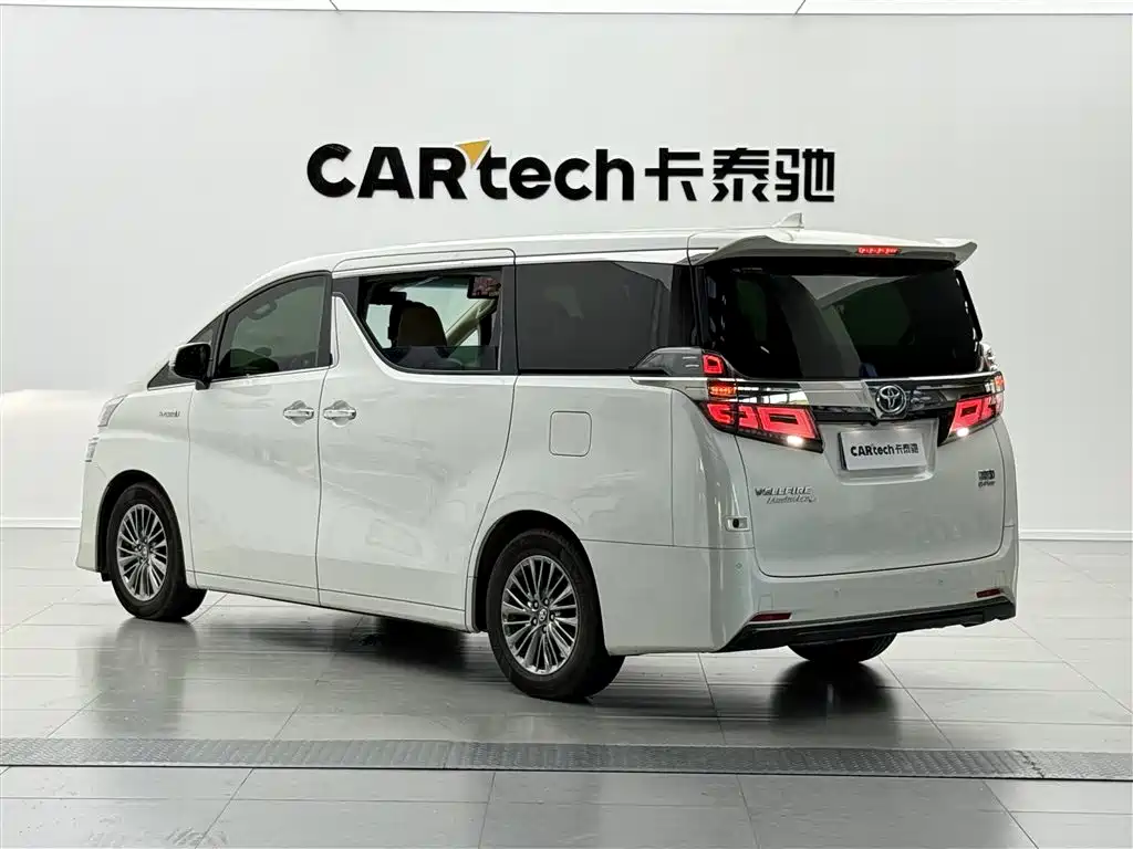 Toyota Vellfire 2020 Twin Engine 2.5L HV Premium Edition фото 15