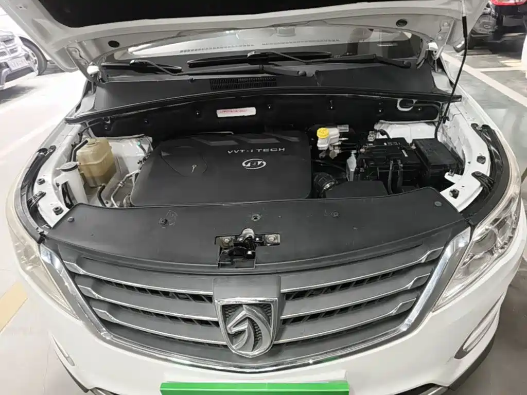 Фото 20 - Baojun 560