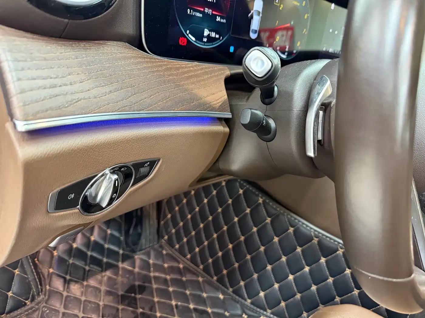 Mercedes-Benz E-Class 2022 E 300 L Luxury фото 7