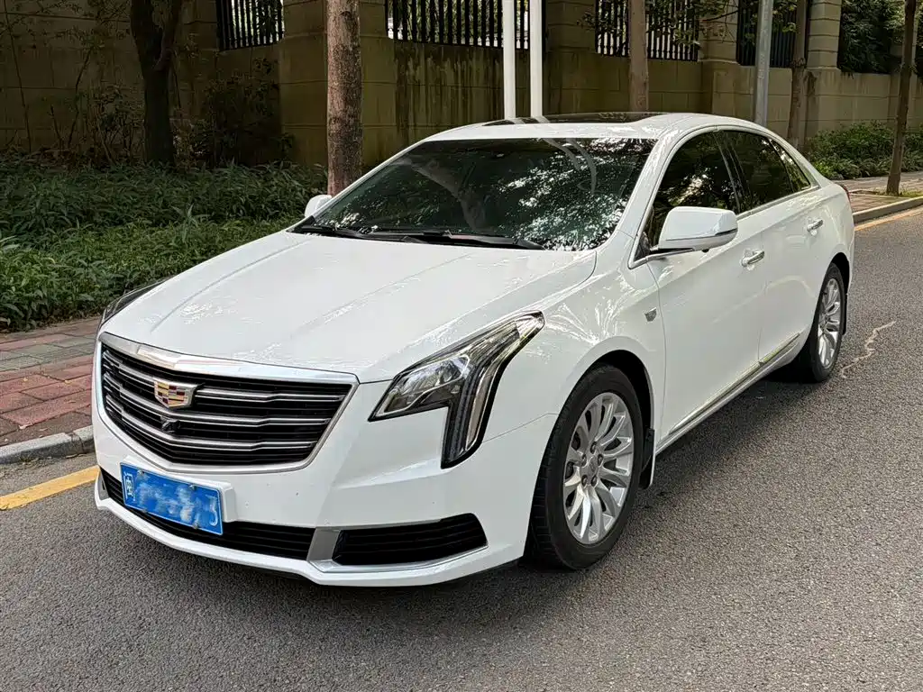 Cadillac XTS 2018 28T Technology