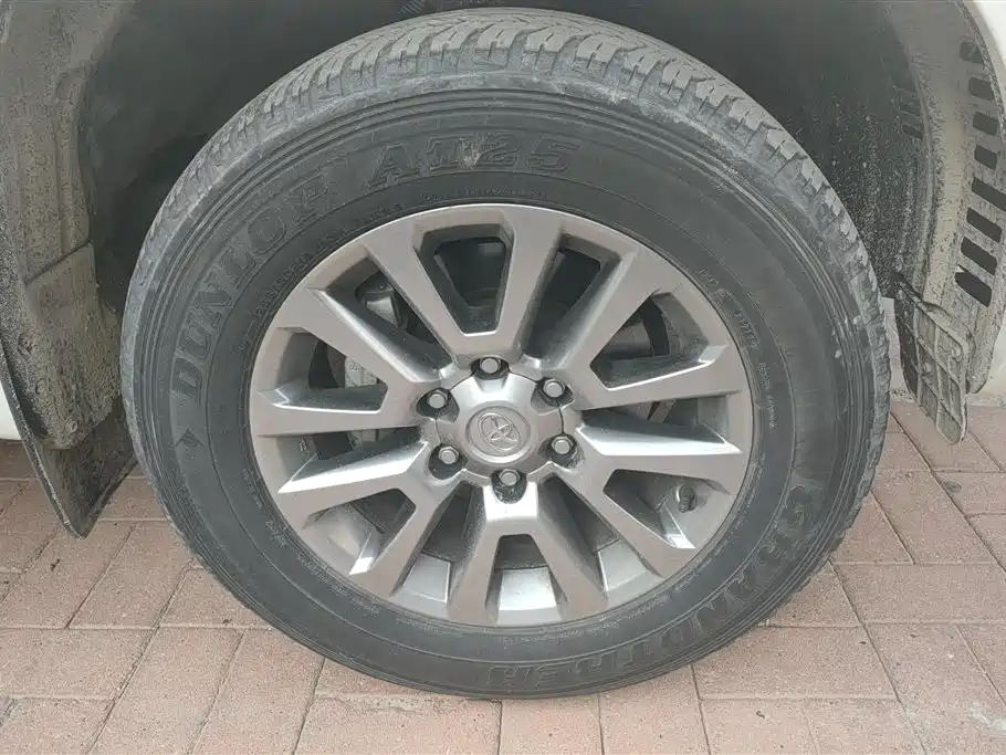 Toyota Prado 2018 3.5L Auto SX фото 6