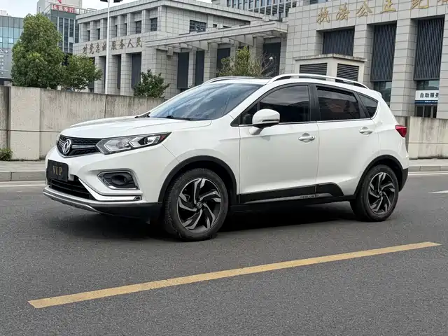 Dongfeng Aeolus Dongfeng Fengshen AX5 2019 Model 230T Automatic Smart Enjoy (China VI)