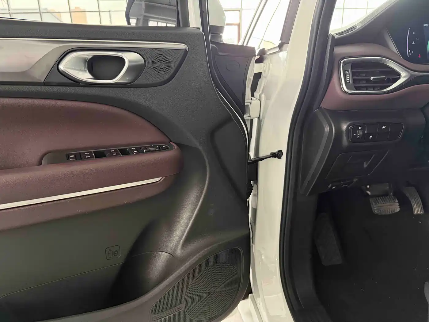 GAC Trumpchi Trumpchi M6 2021 PRO 270T DCT Luxury Edition фото 9