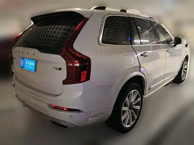 Volvo XC90 2018 T6 Inscription 7-seater — фото 2