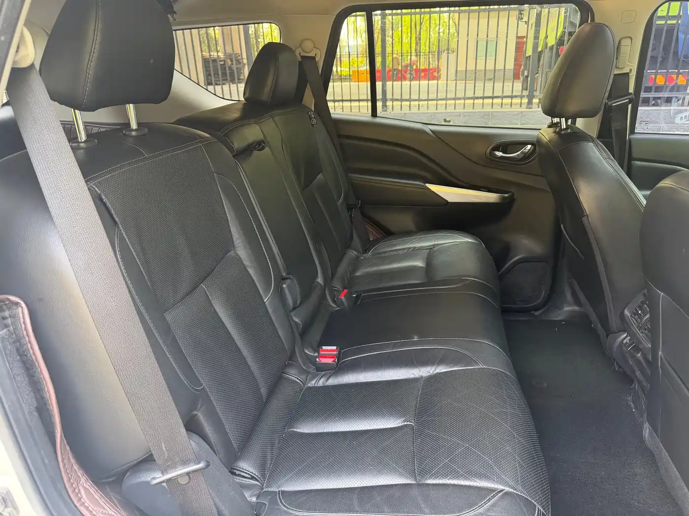 Nissan Terra 2018 2.5L Automatic AWD Flagship фото 12