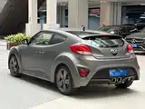 صورة 6 - Hyundai Veloster