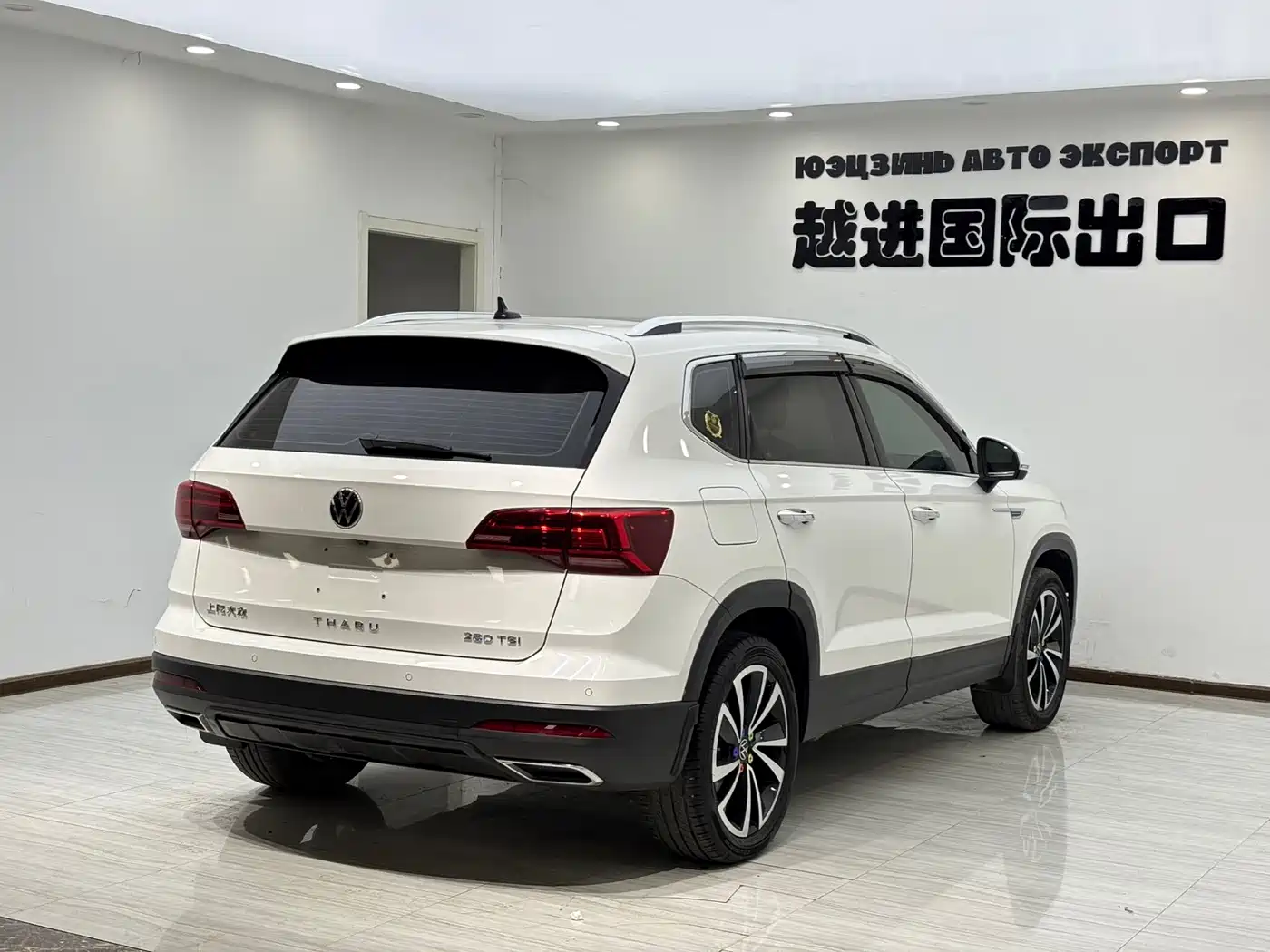 Volkswagen Tharu 2022 280TSI FWD Luxury Edition фото 10