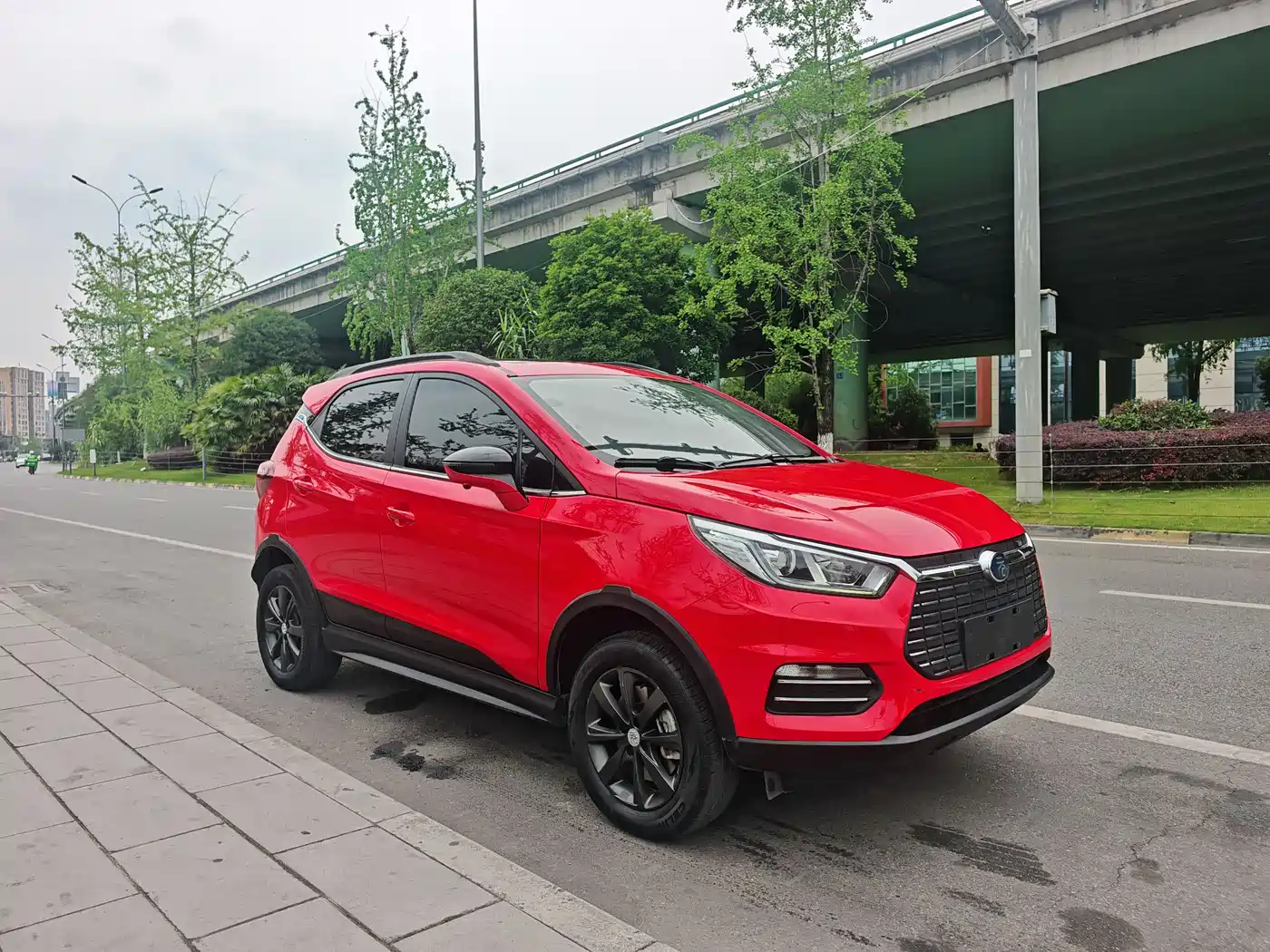 BYD Yuan New Energy 2018 EV360 Smart Connected Cool Type фото 3