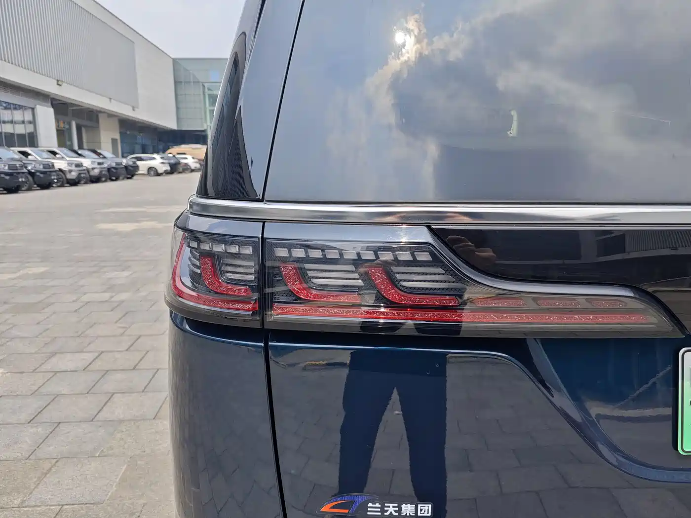 Voyah Auto Voyah Dreamer 2025 PHEV AWD Flagship Kunpeng Edition фото 31
