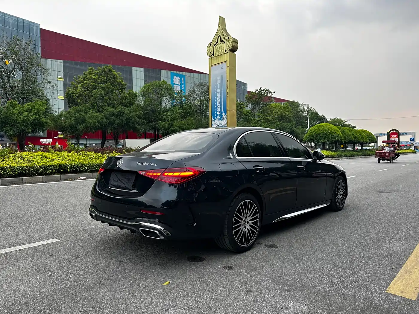 Mercedes-Benz C-Class 2025 C 260 L Sport Edition фото 18