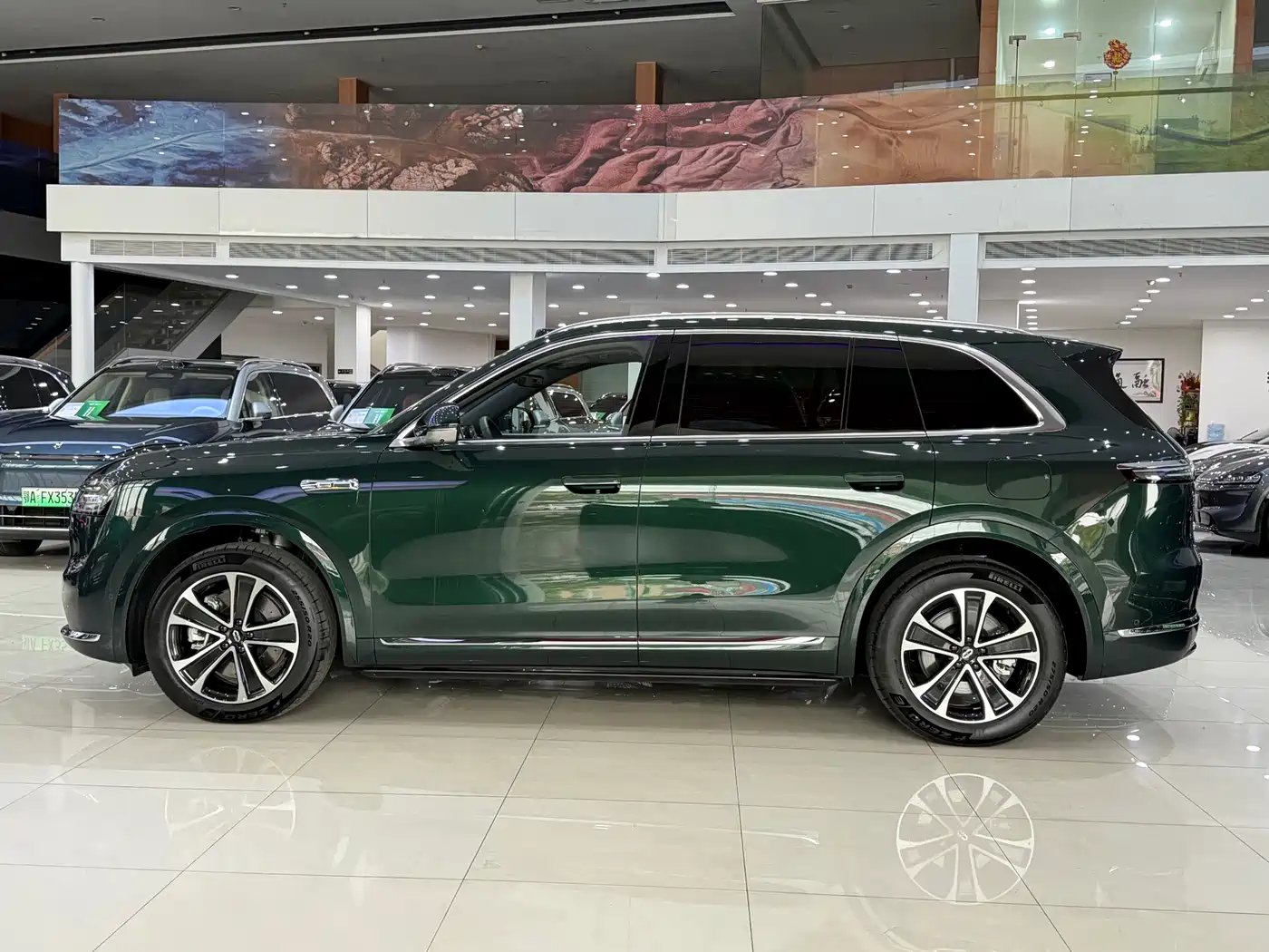 AITO Wenjie AITO M7 2026 Extended Range Ultra AWD 5-Seater фото 6