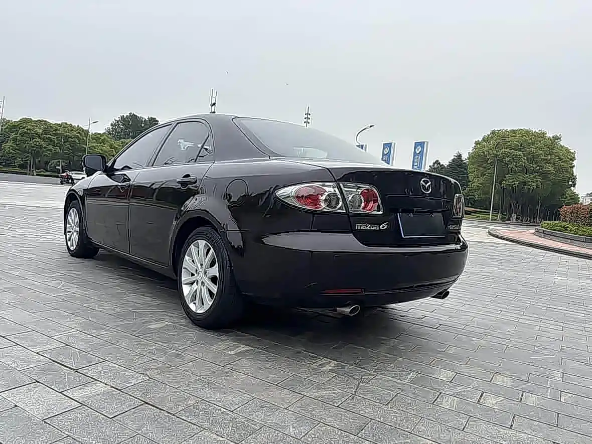 Фото 7 - Mazda 6