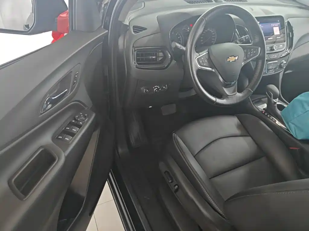 Chevrolet Equinox 2023 2022 535T Galloping Edition