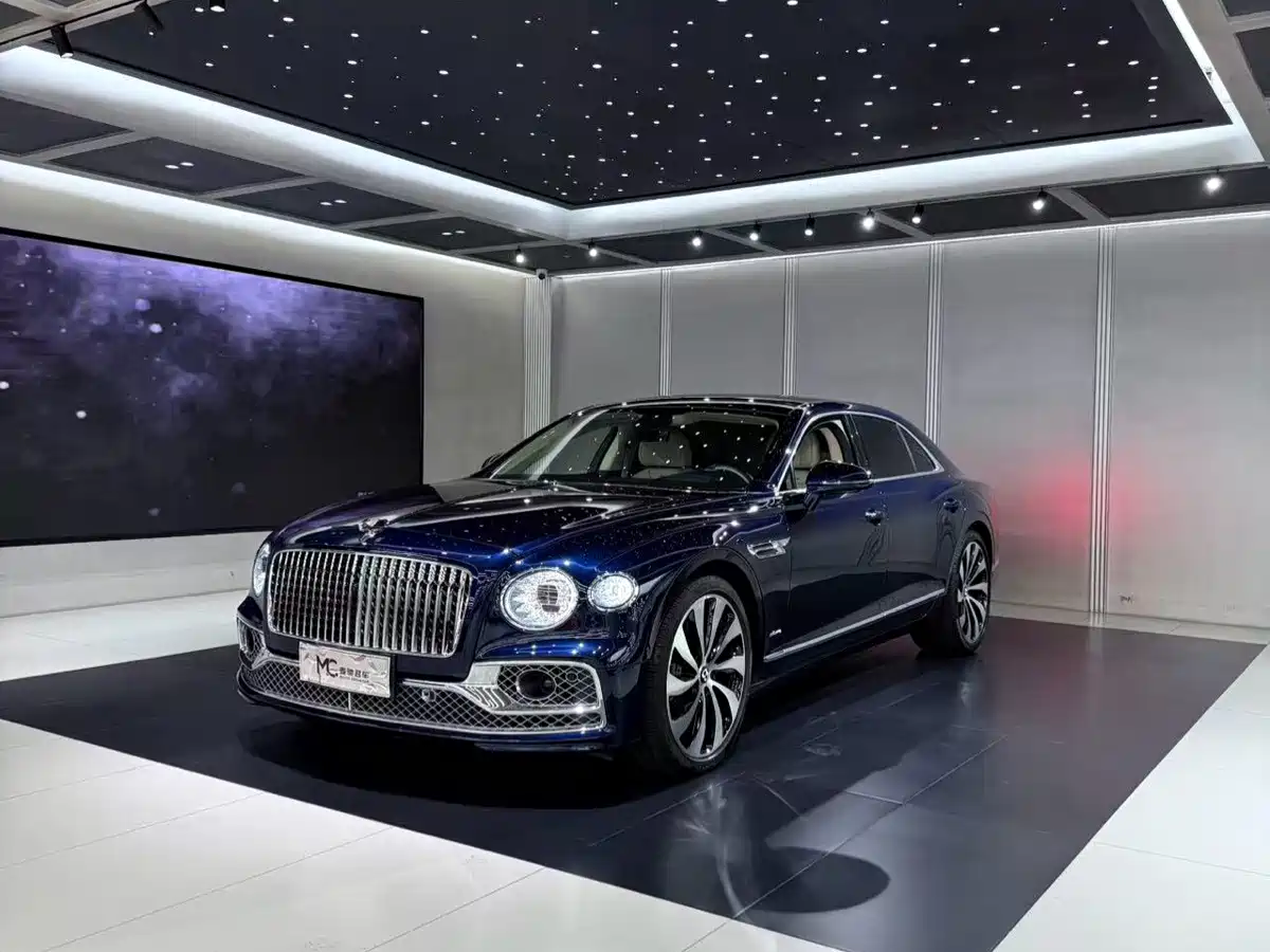 Bentley Flying Spur 2024 2024 4.0T V8 Elegance Edition