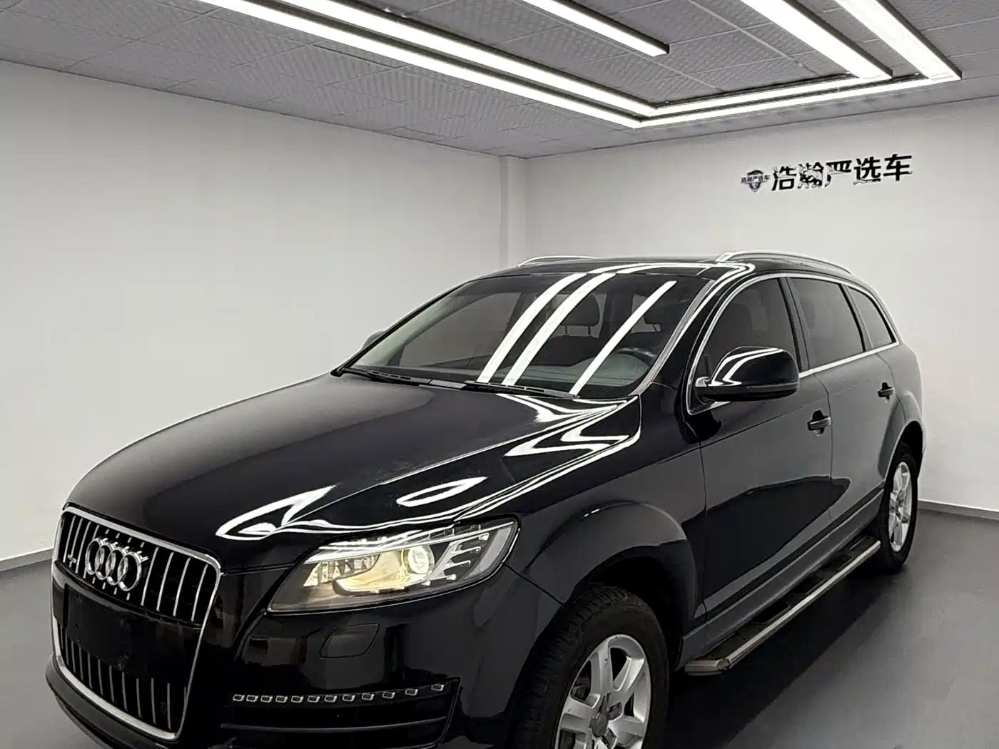 Фото 1 - Audi Q7