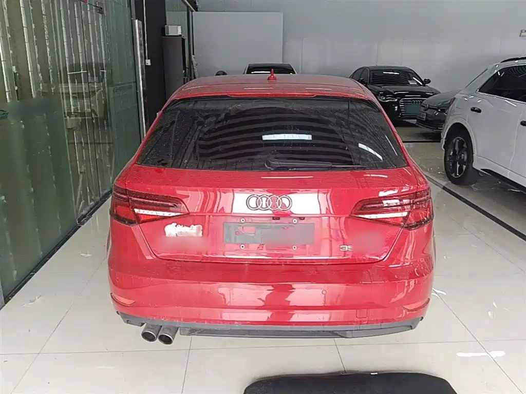 Audi A3 2018 30th Anniversary Sportback 35 TFSI Progressive фото 6