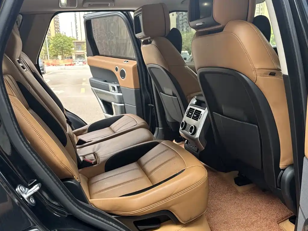 Land Rover Range Rover Sport 2020 3.0 L6 HSE DYNAMIC фото 10