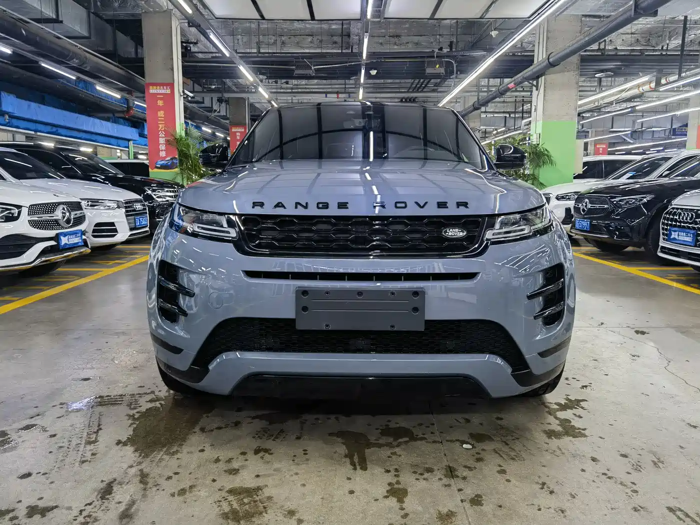 Land Rover Range Rover Evoque 2020 Model 249PS R-DYNAMIC S Gloss Black Sport Edition фото 2
