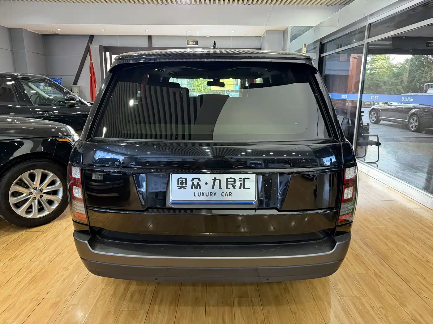 Land Rover Range Rover 2016 3.0 SC V6 Vogue фото 9