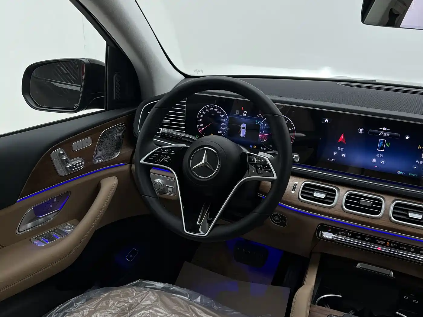 Mercedes-Benz GLE 2024 GLE 450 4MATIC Fashion фото 8