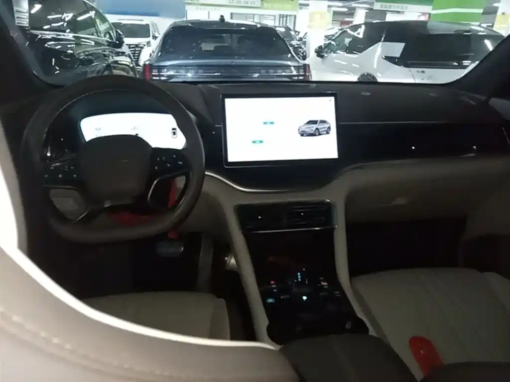 BYD Song PLUS PHEV 2025 EV Smart Driving Edition 520km Luxury фото 10