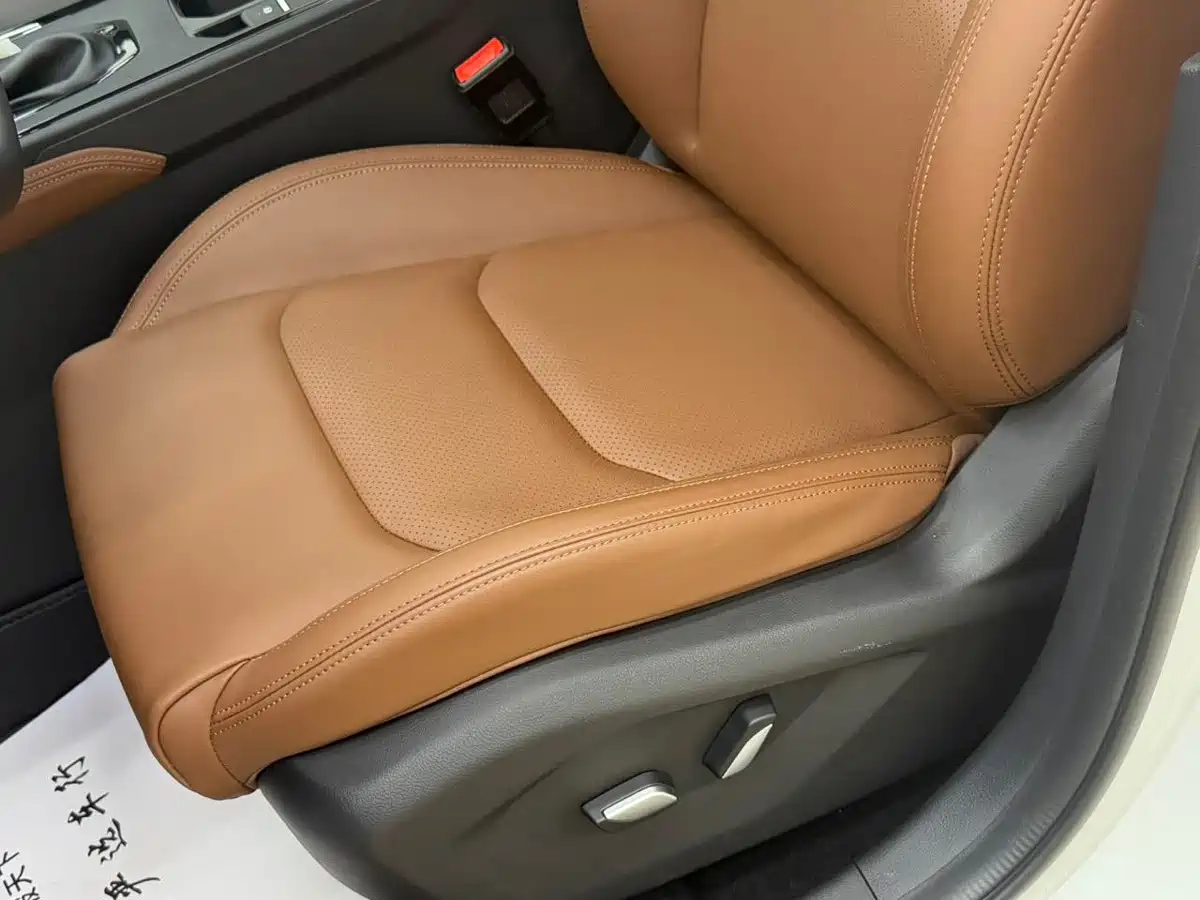Geely Emgrand X6 2023 2021 Model PRO 1.4T Automatic Premium