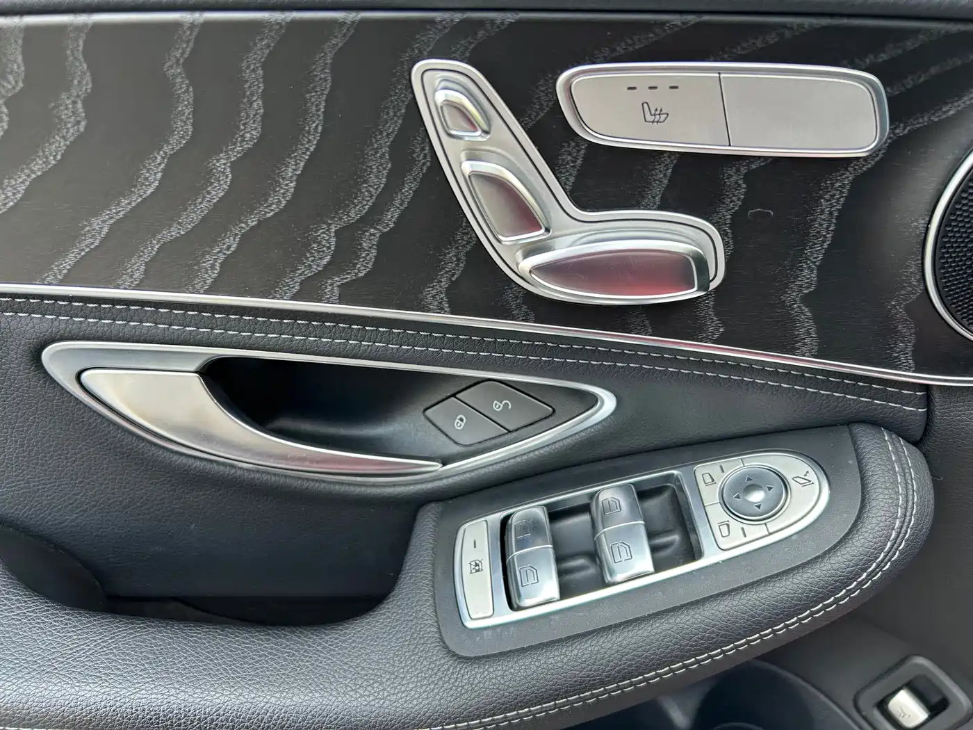 Mercedes-Benz C-Class 2016 C 200 L Sport фото 12