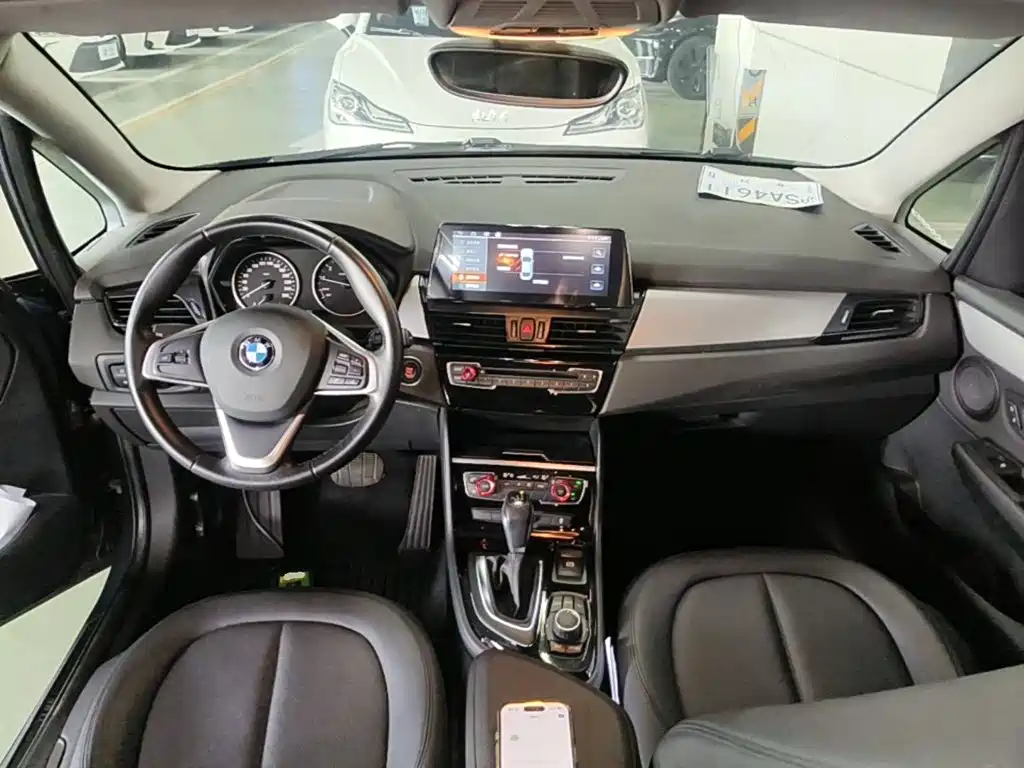 BMW 2 Series Tourer (Import) 2016 2015 218i Leading Type
