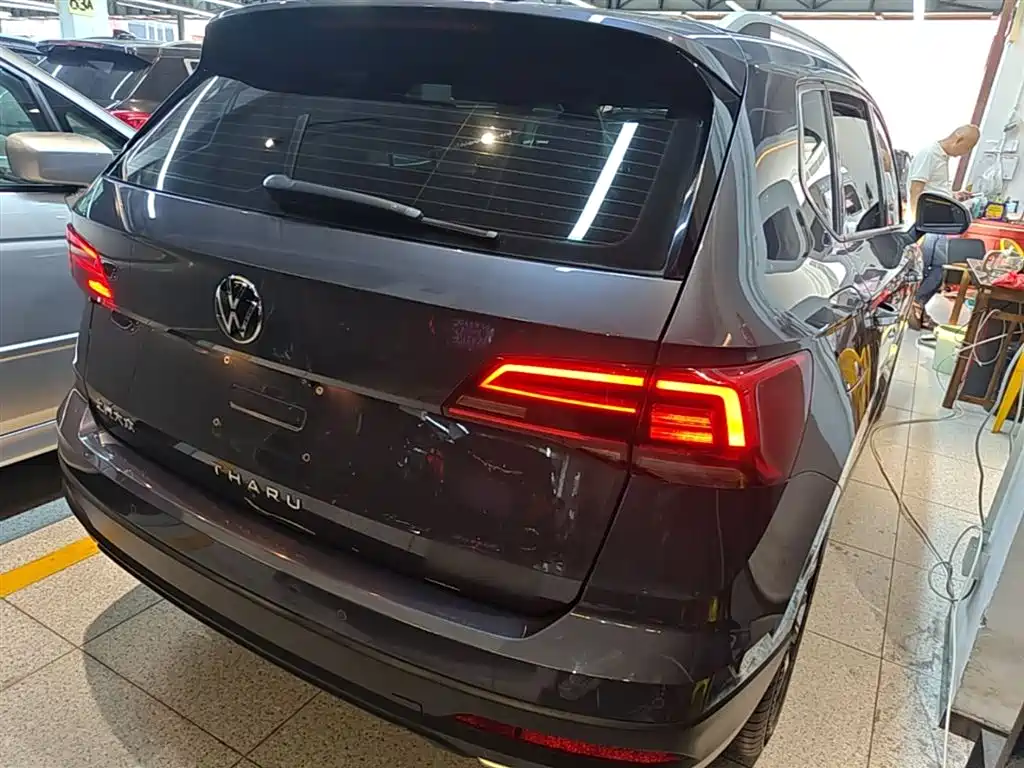 VOLKSWAGEN TUYUE