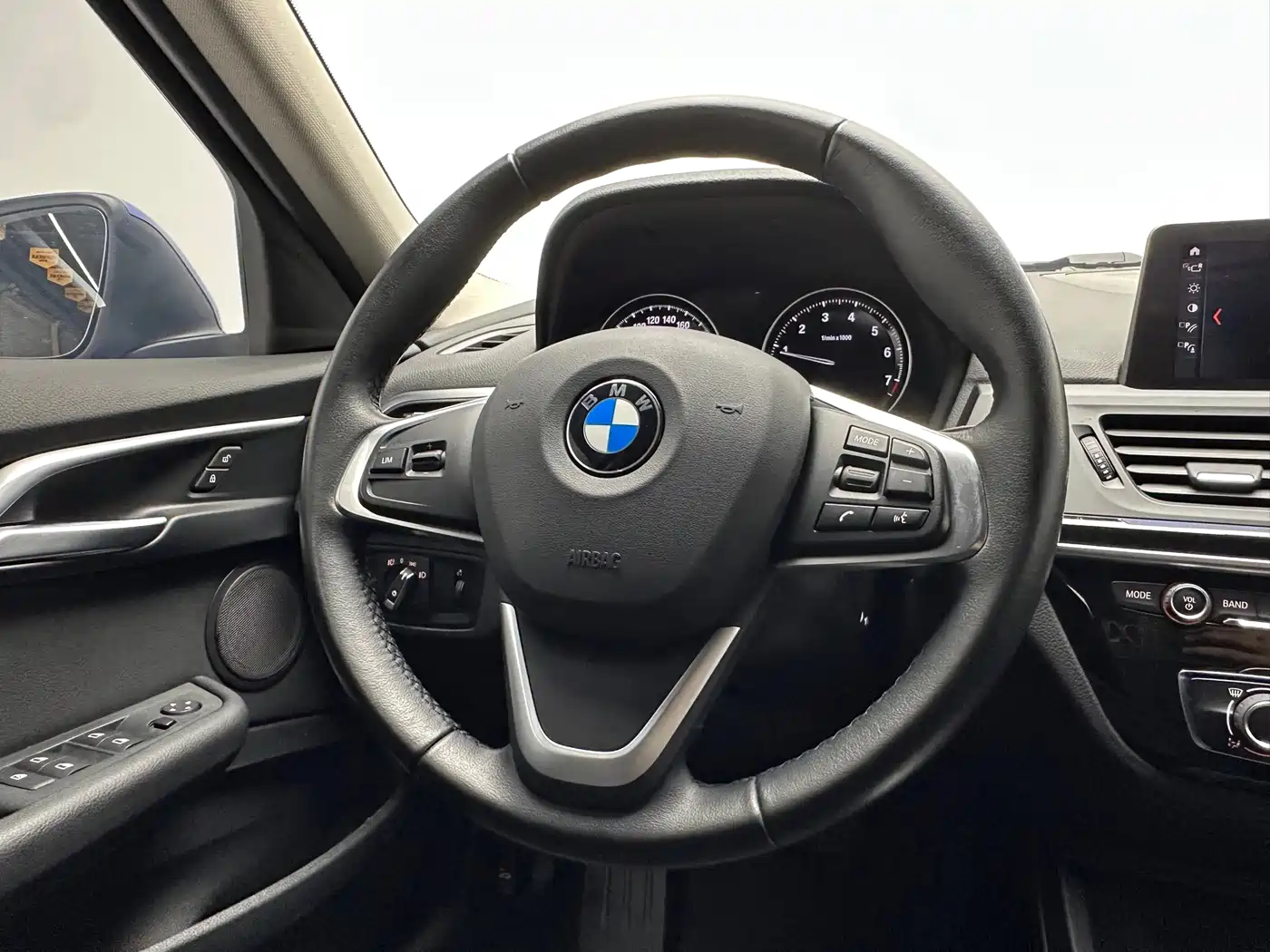 BMW 1 Series 2019 118i Fashion Edition фото 10
