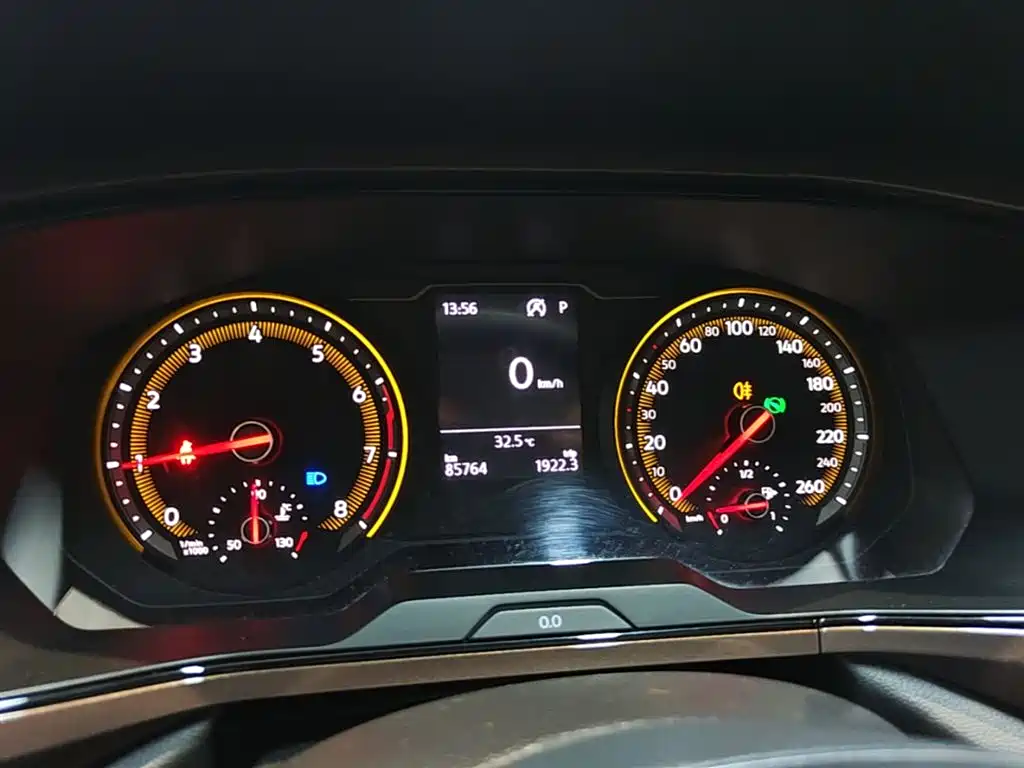 VOLKSWAGEN TUYUE