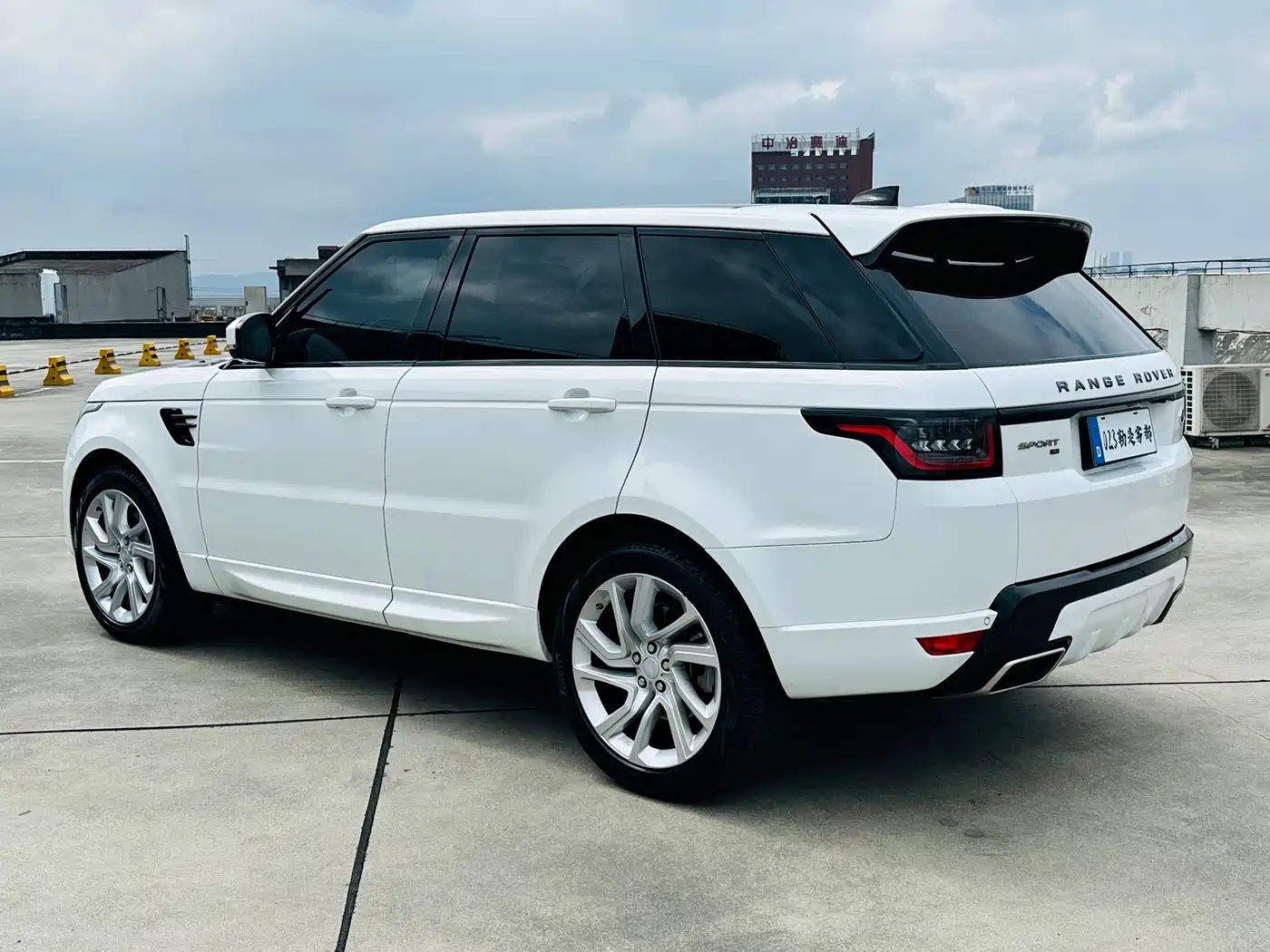 Land Rover Range Rover Sport 2020 3.0 L6 HSE DYNAMIC фото 7