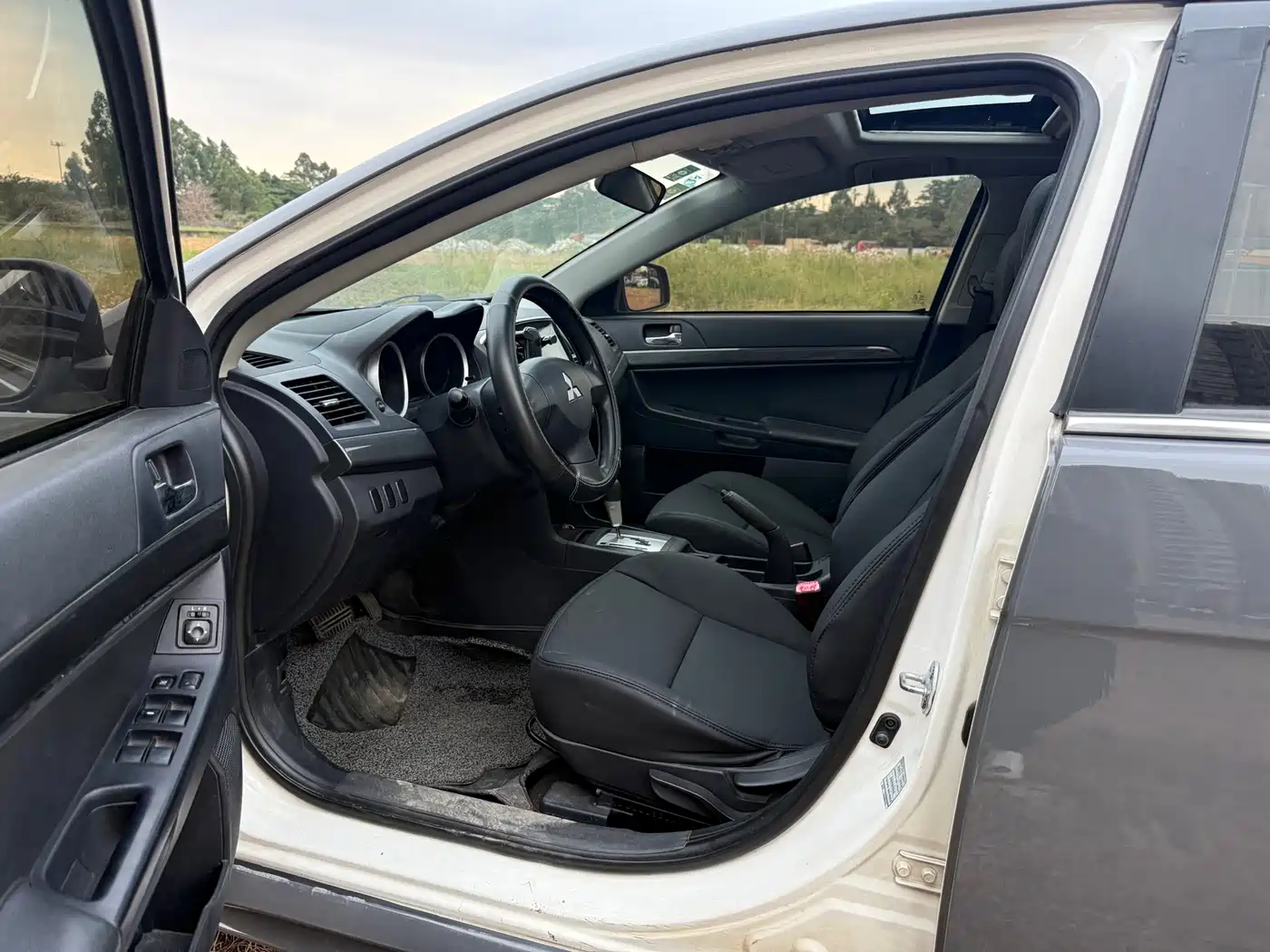 Mitsubishi Lancer EX 2012 Zhishang 1.8L CVT Luxury фото 10