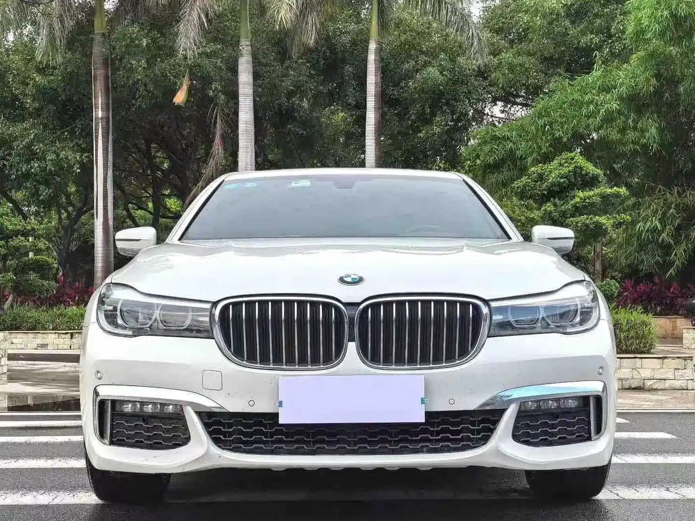 BMW 7 Series 2018 730Li Leading Type M Sport Package фото 2