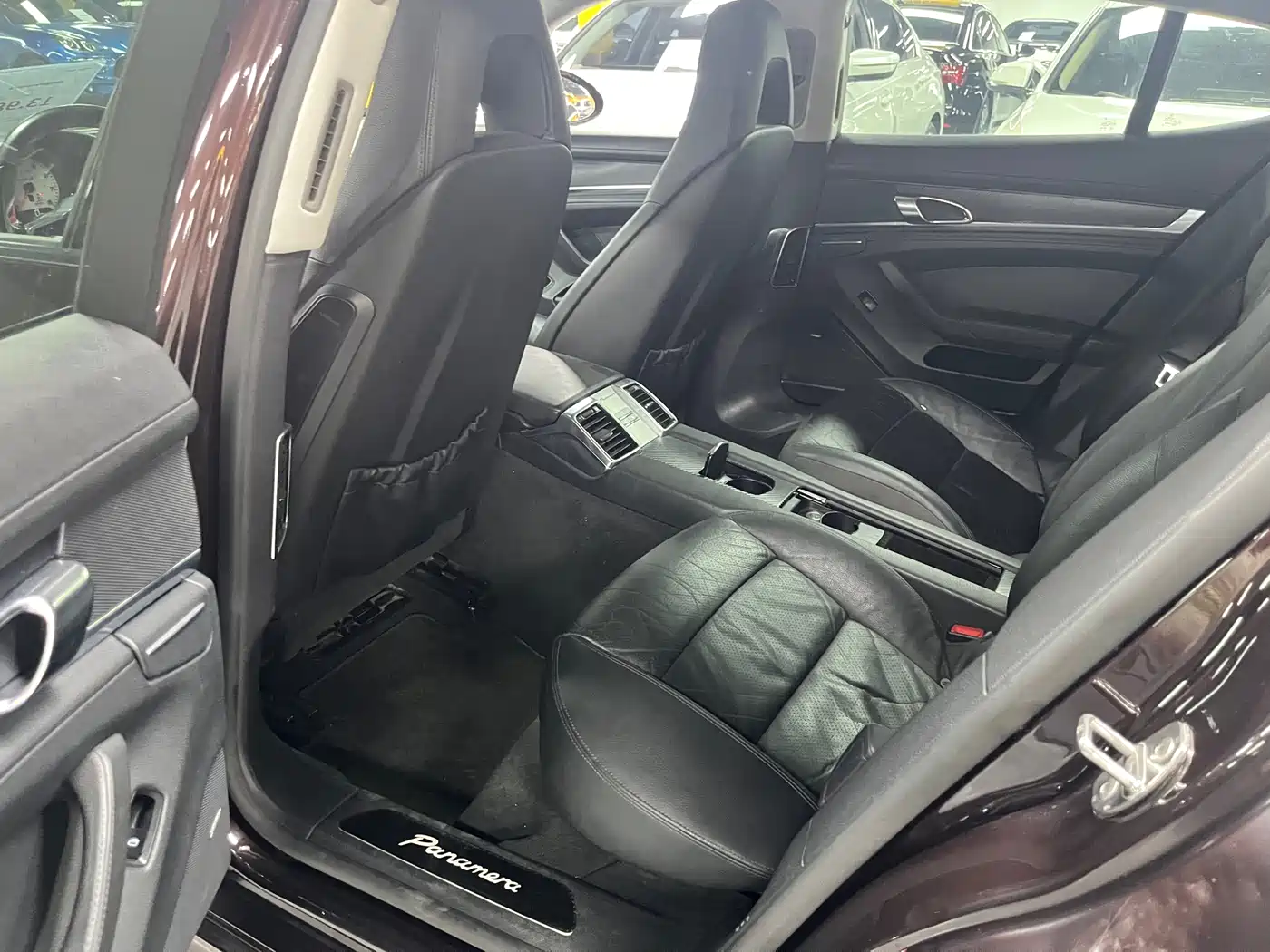 Porsche Panamera 2010 Panamera 3.6L фото 9