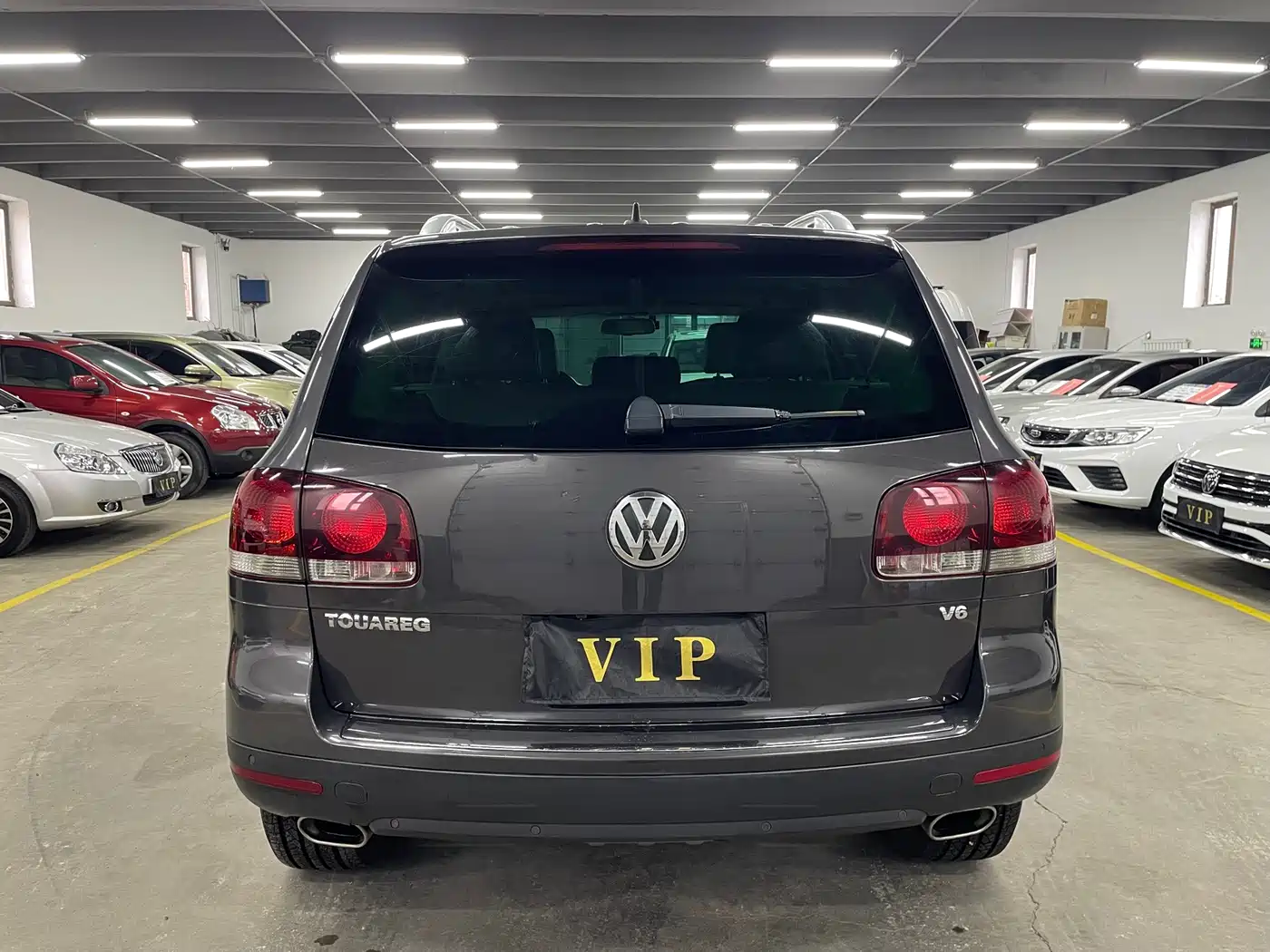 Фото 5 - Volkswagen Touareg