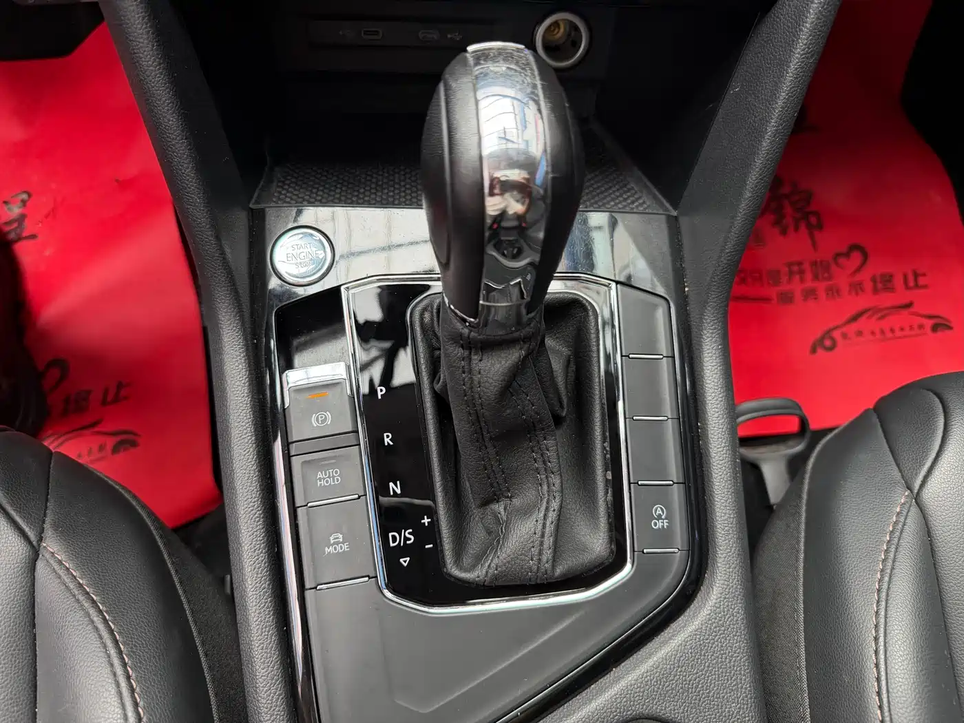 Volkswagen Tharu 2022 280TSI FWD Luxury Edition фото 12