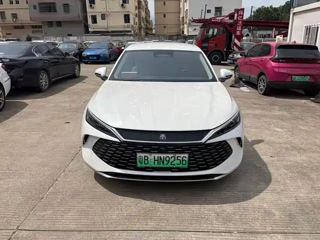 BYD Qin L 2025