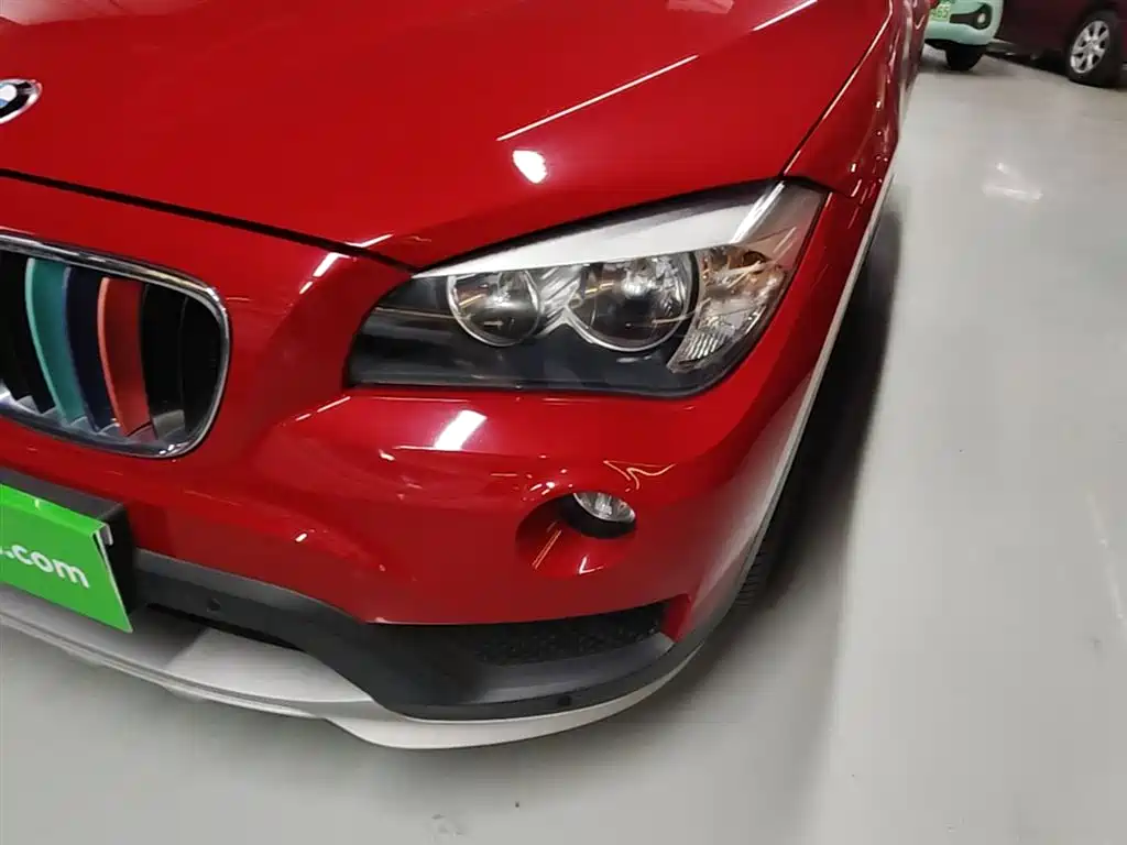 BMW X1 2015 Model sDrive18i Fashion Advanced Edition фото 24