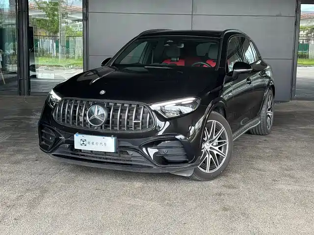 Mercedes-Benz GLC AMG 2025
