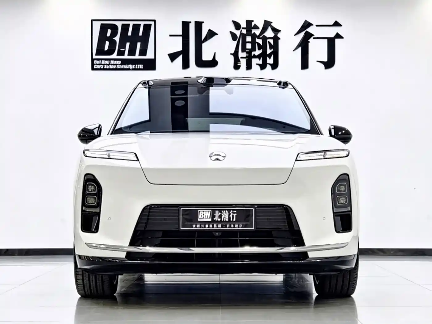 2026 NIO ES8