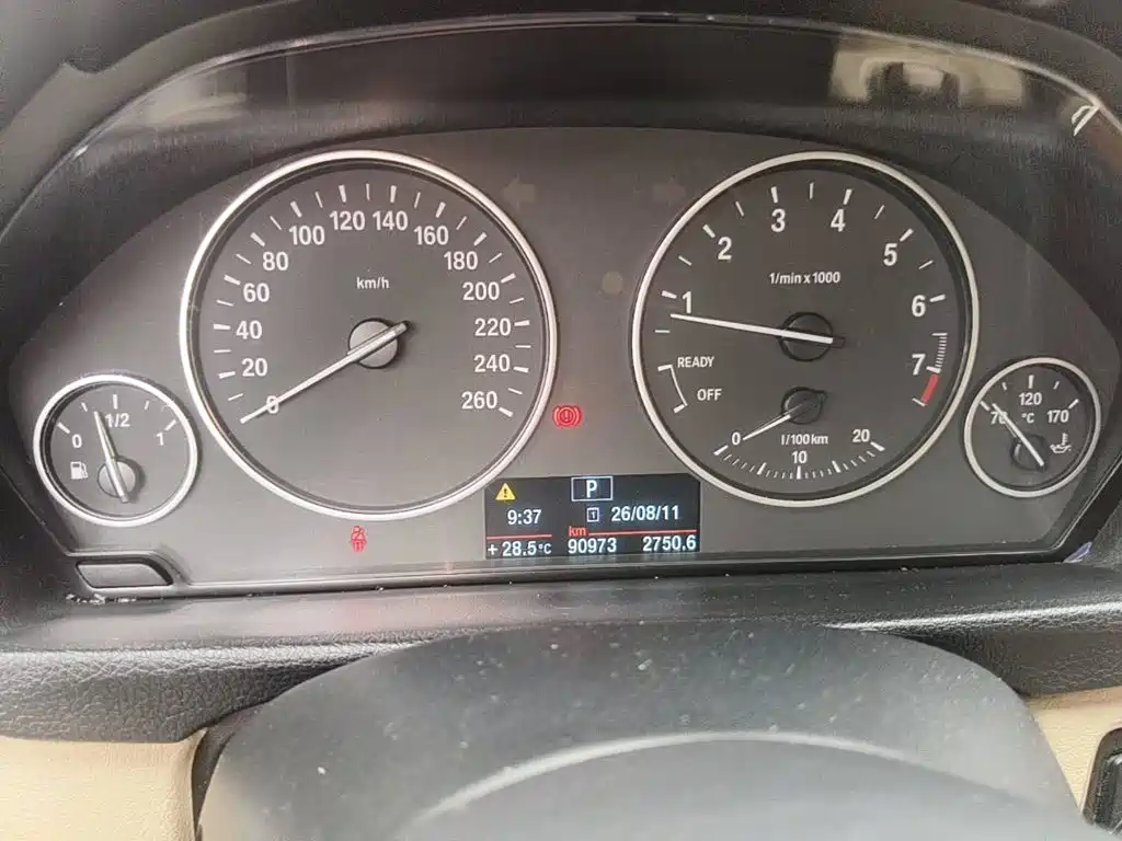 Фото 4 - BMW 3 Series