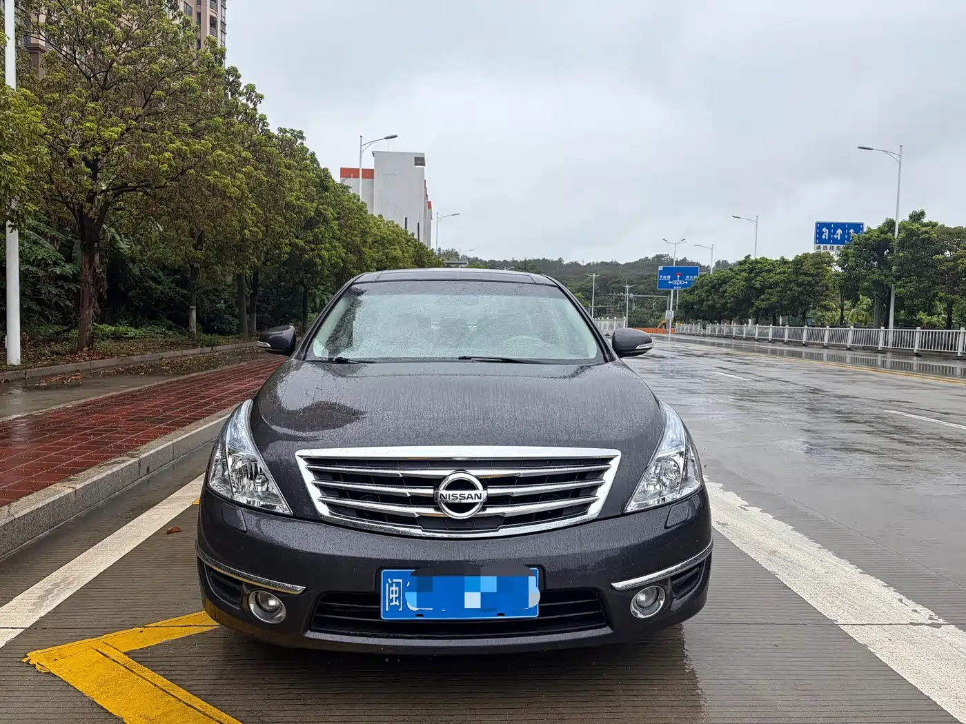 Photo 2 - Nissan Teana